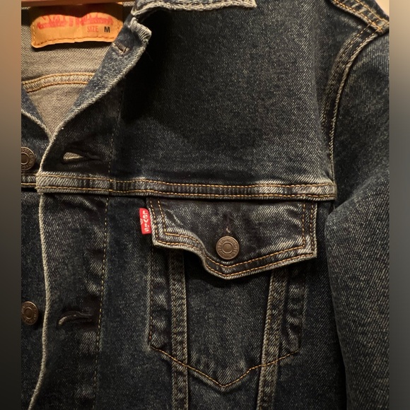 Levi’s Denim Jacket - Picture 2 of 4